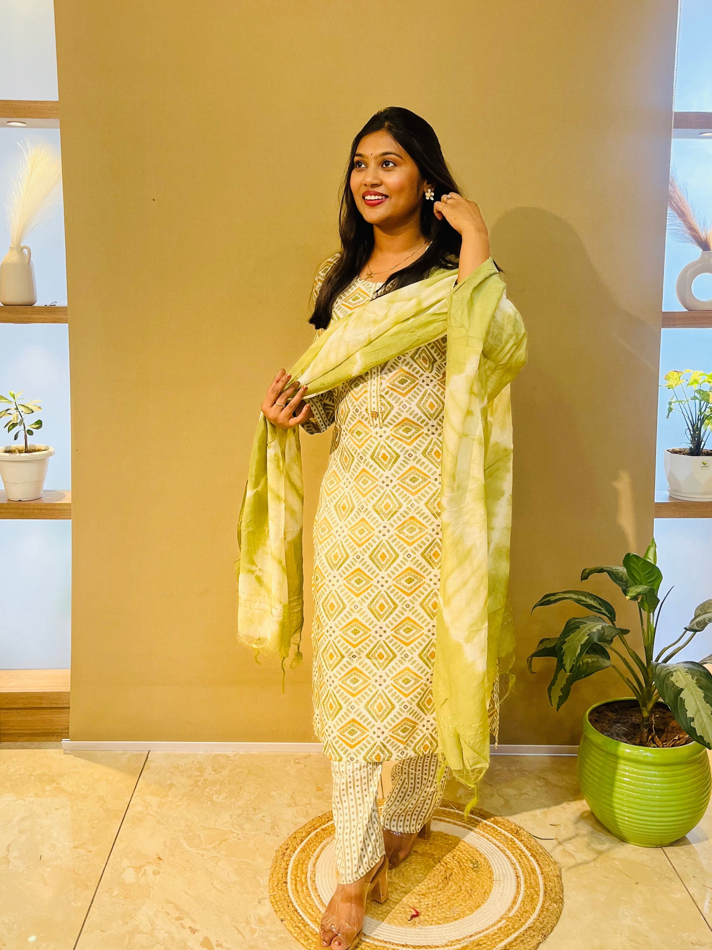 Light Green Geometric Printed Everyday Suit Set with Tie-Dye Dupatta