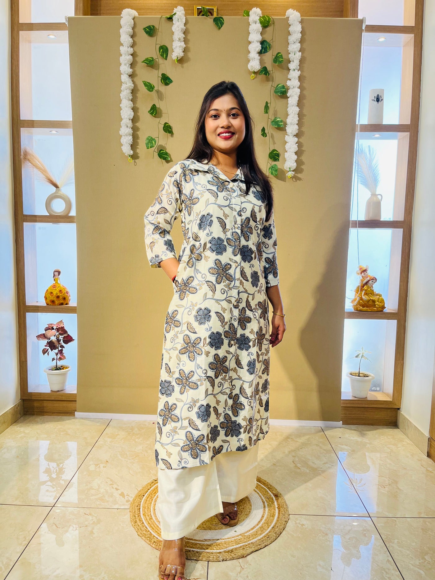 Ivory Floral Printed Collar Kurta Set
