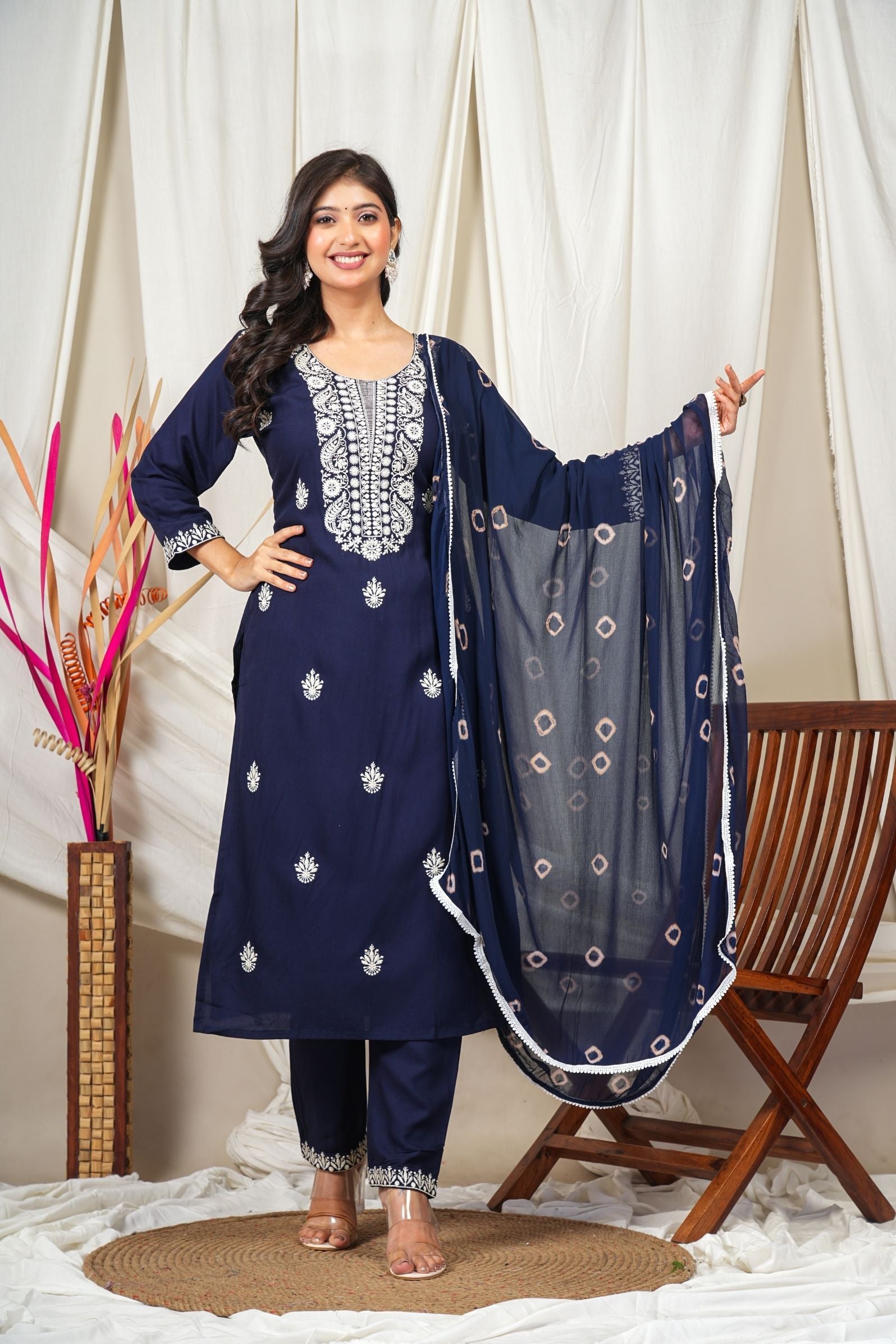 Noor Navy – Chikankari Embroidered Elegance Suit Set