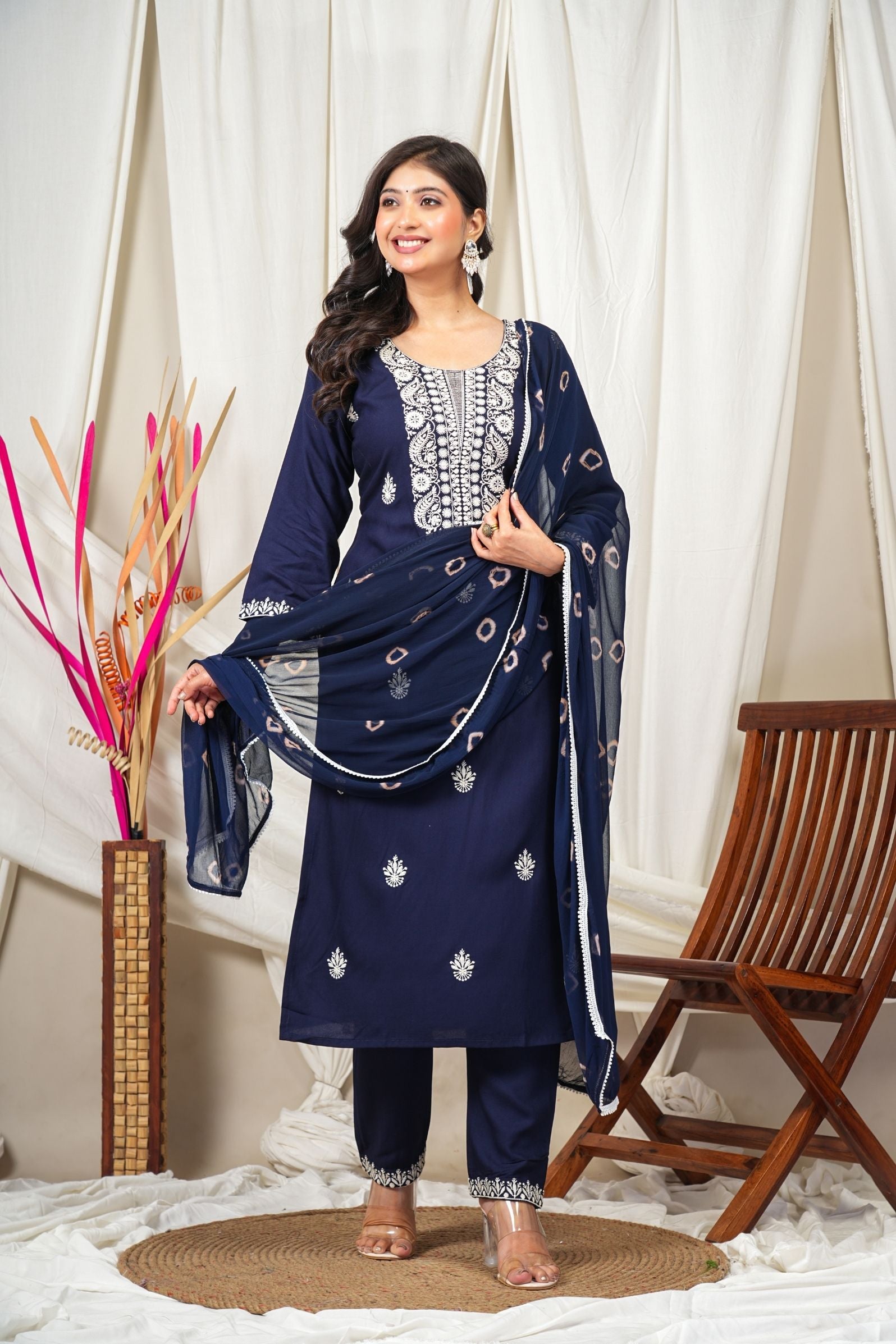 Noor Navy – Chikankari Embroidered Elegance Suit Set
