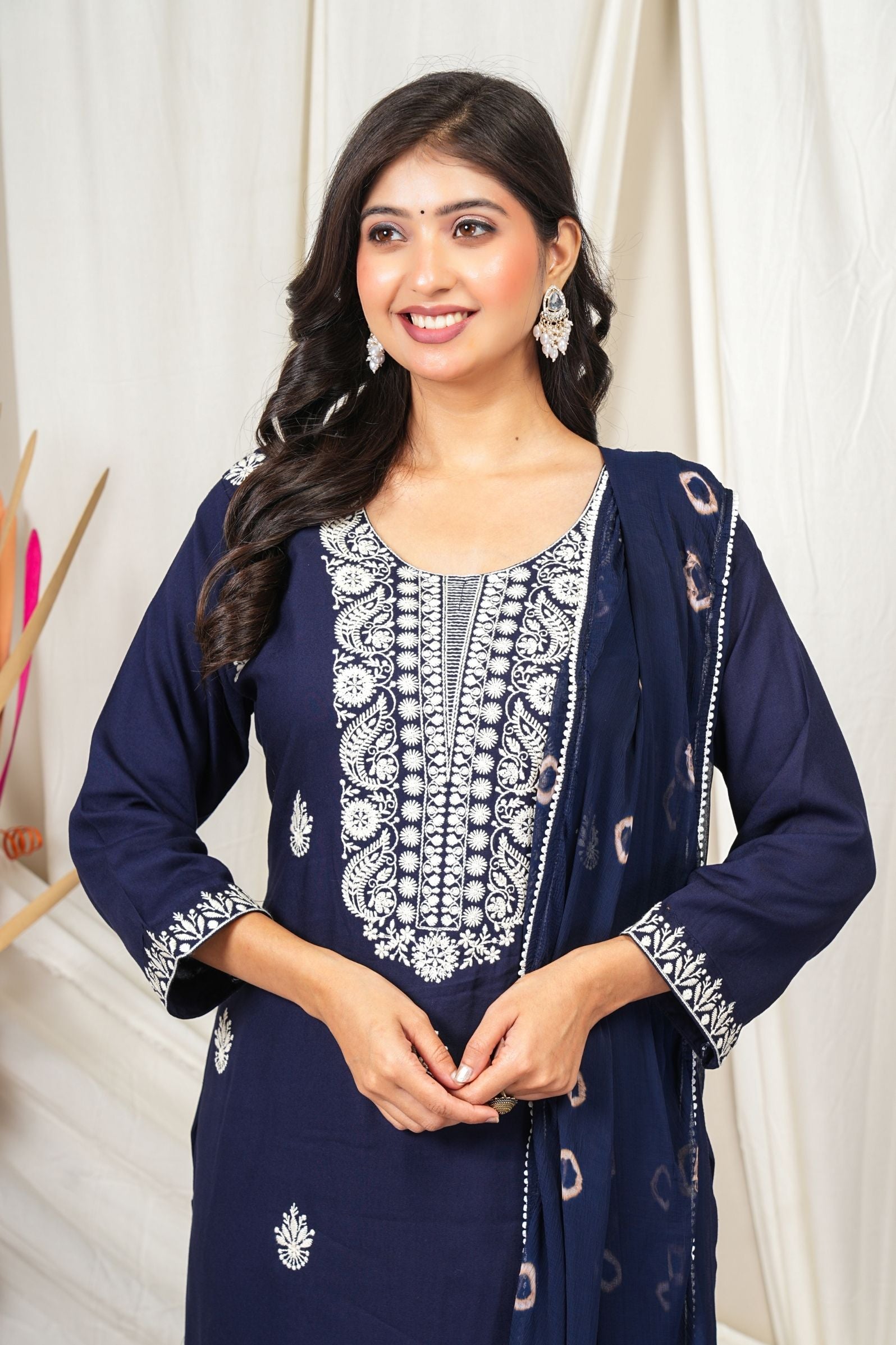 Noor Navy – Chikankari Embroidered Elegance Suit Set
