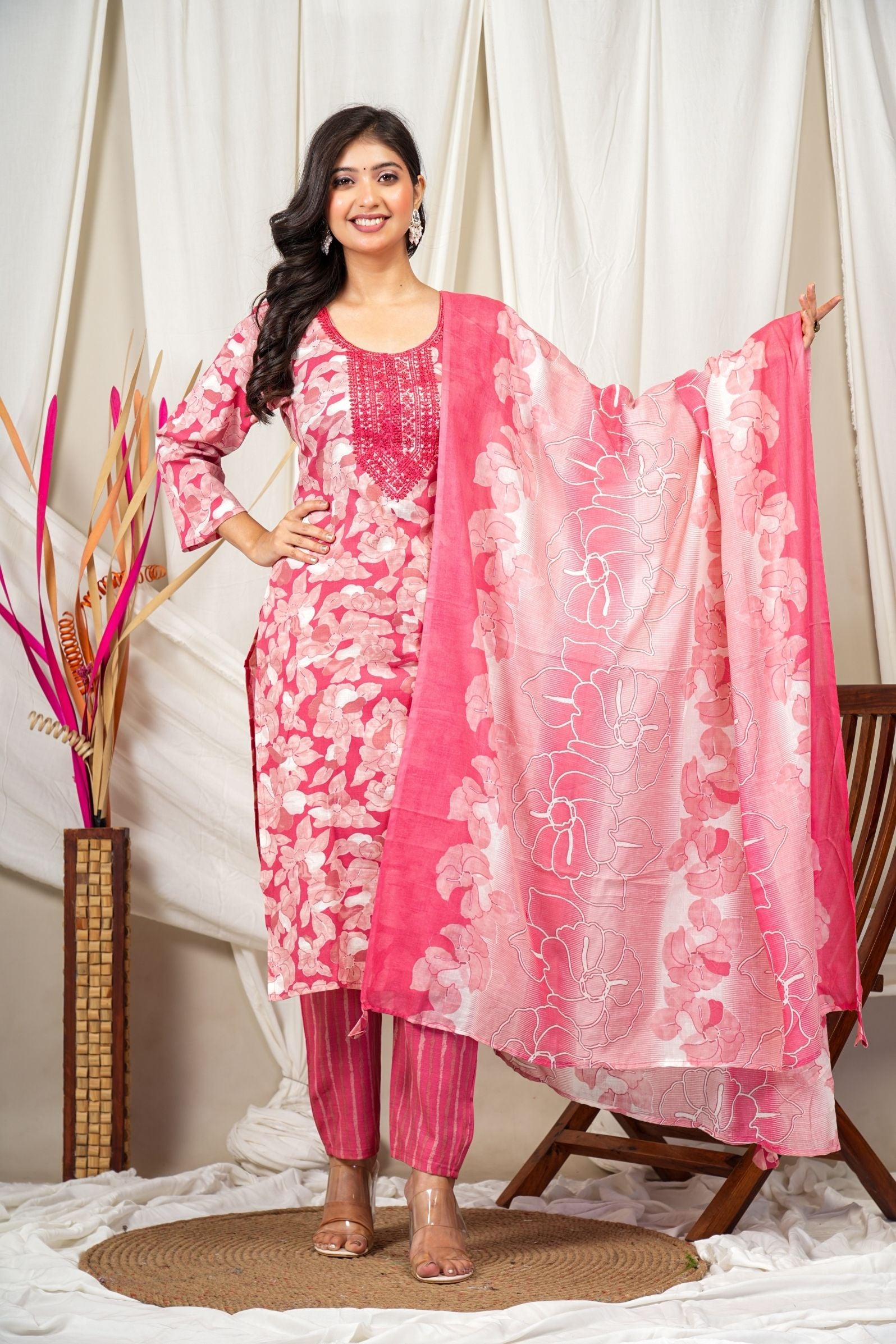 Floral Red and White Rose Trail Cotton Suit Set