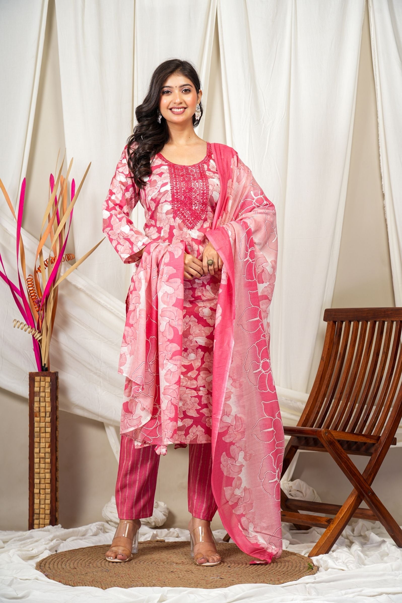 Floral Red and White Rose Trail Cotton Suit Set