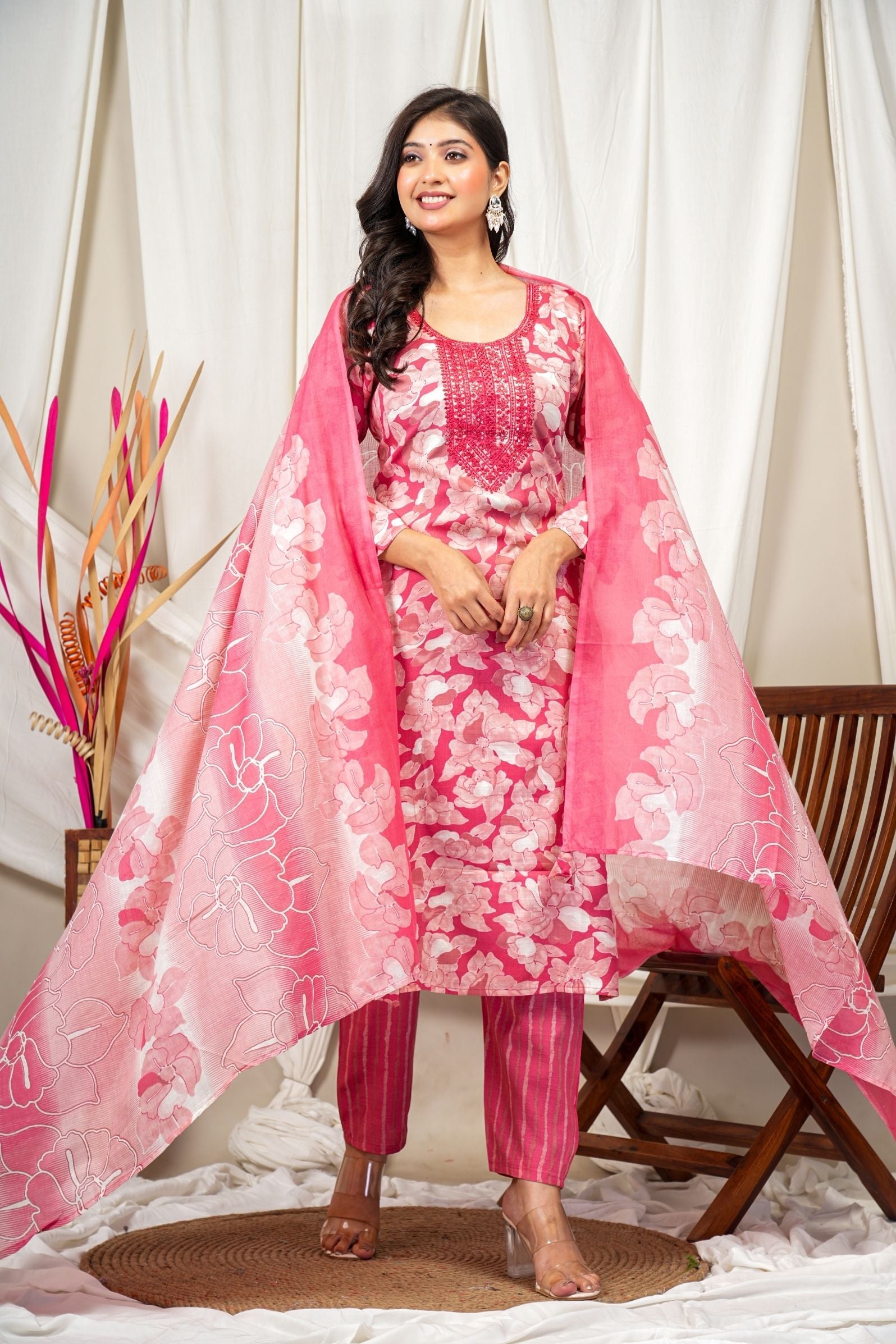 Floral Red and White Rose Trail Cotton Suit Set