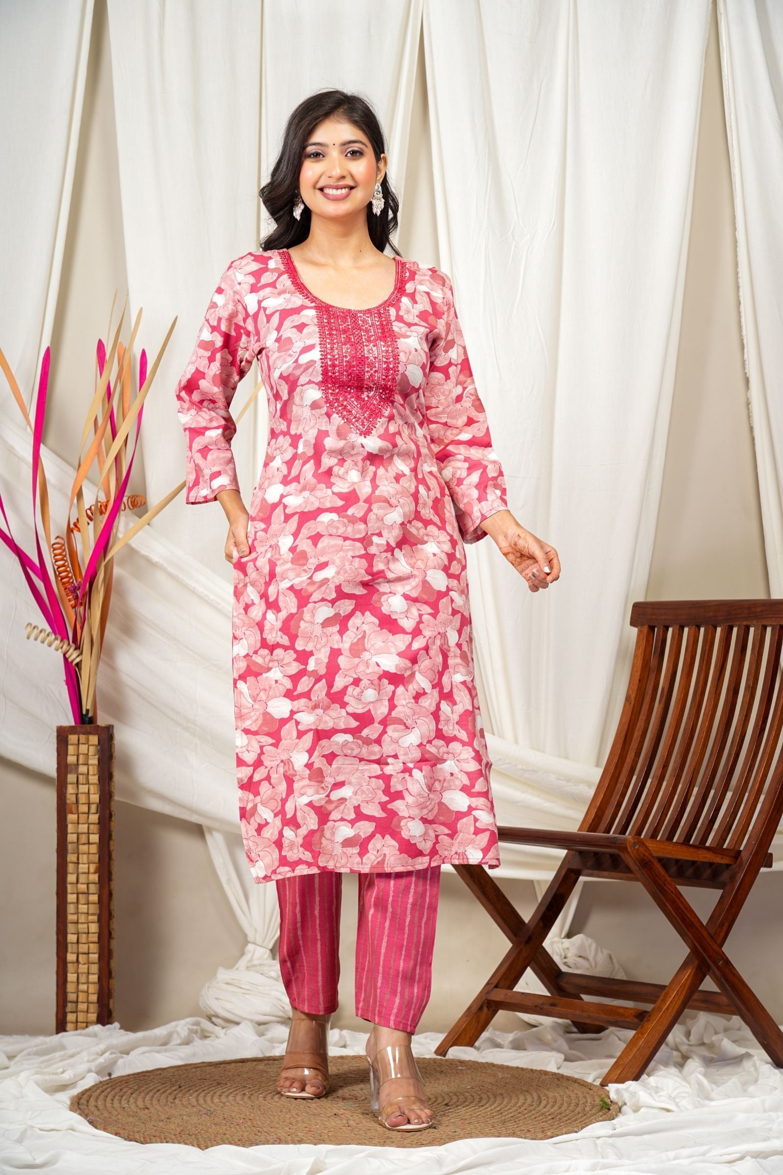 Floral Red and White Rose Trail Cotton Suit Set